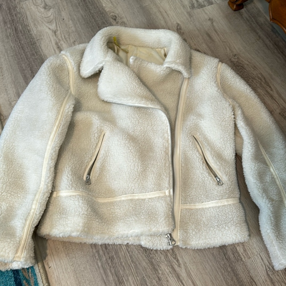 Gianni Bini Faux Fur Zipper Lined Fashion Jacket White - Small